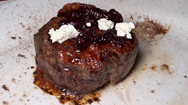Ruth’s Chris Steak House celebra aniversario con una exclusiva cena maridaje junto a Darioush Winery