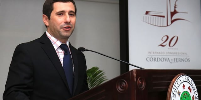 Senado insiste en IVA menor al 14 %