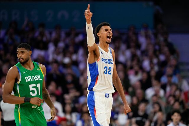 Francia triunfa ante Brasil con el liderato de Wembanyama y Batum