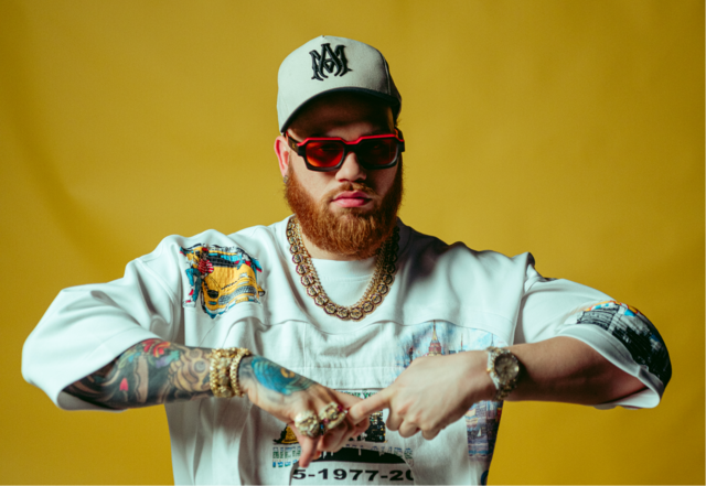 Miky Woodz estrena “31″, inspirado en el exjugador de béisbol Mike Piazza
