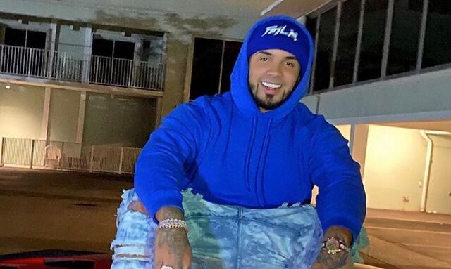 Autoridades entrevistan a padre de Anuel AA