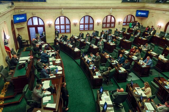 Cámara deja para la próxima sesión proyecto electoral