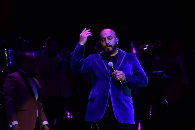 Lupillo Rivera y José Reyes lanzan el “remix” de “Fondo, fondo”
