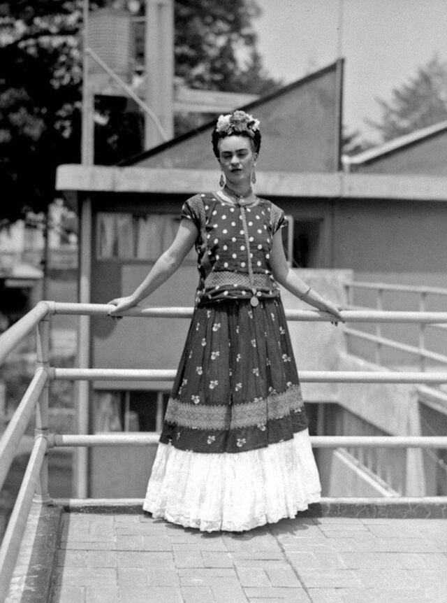 Prohíben ventas de Barbies tipo “Frida”