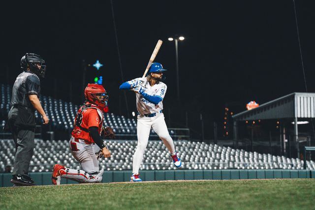 Cangrejeros de Santurce se imponen 2-1 sobre los Criollos de Caguas