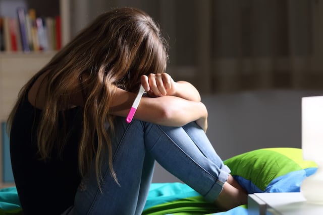 Entre estigmas y vacíos sistémicos: así sobreviven las madres adolescentes en Puerto Rico