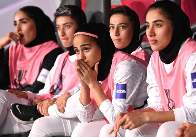 Trump pide a Australia que conceda asilo a futbolistas iraníes y ofrece refugio en Estados Unidos