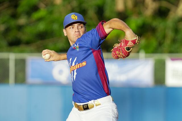 Caribbean University a las puertas del campeonato de béisbol