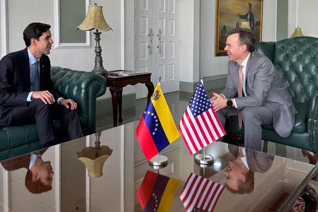 Encargado de negocios de EE. UU. llega a Venezuela para implementar plan de transición