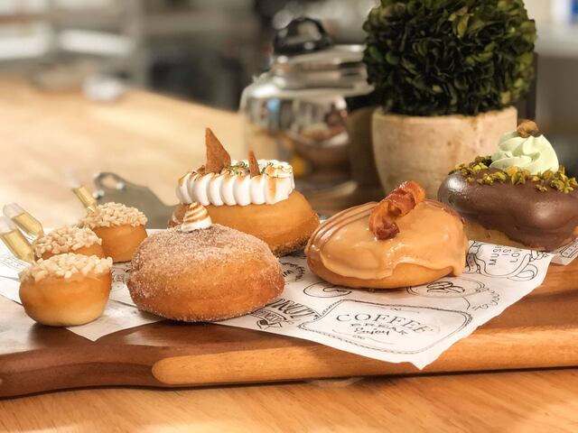 Nace curioso negocio de donas con sabores creativos