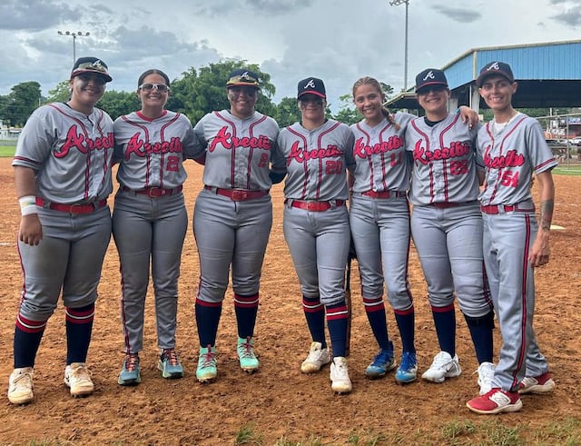 Lobas de Arecibo mantienen su invicto en la Liga de Béisbol Femenino