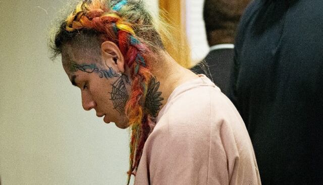 Tekashi se entrega a las autoridades de República Dominicana