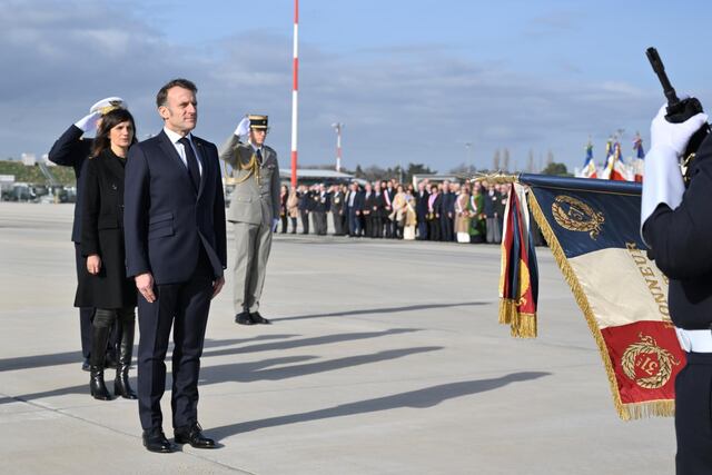 Macron refuerza con medios aéreos y marítimos la misión francesa en Groenlandia ante tensiones con EEUU