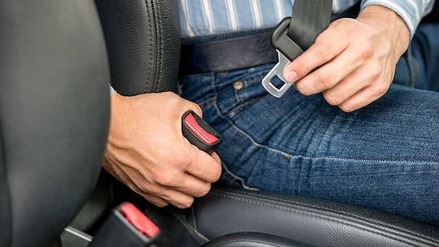 El cinturón de seguridad reduce 45% el riesgo de morir en un accidente