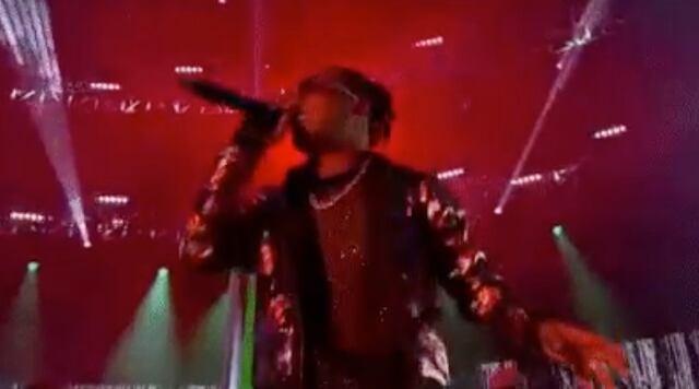 Ozuna estremece tarima de los Latin Grammy