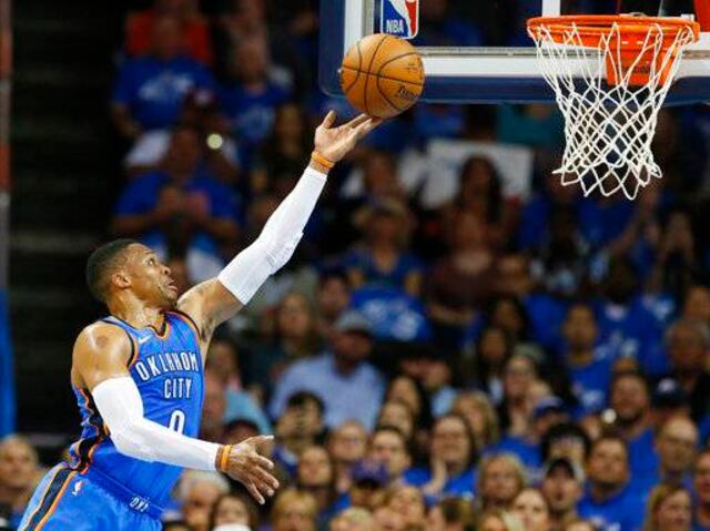 Debut triunfal de los nuevos "Big Three" de los Thunder