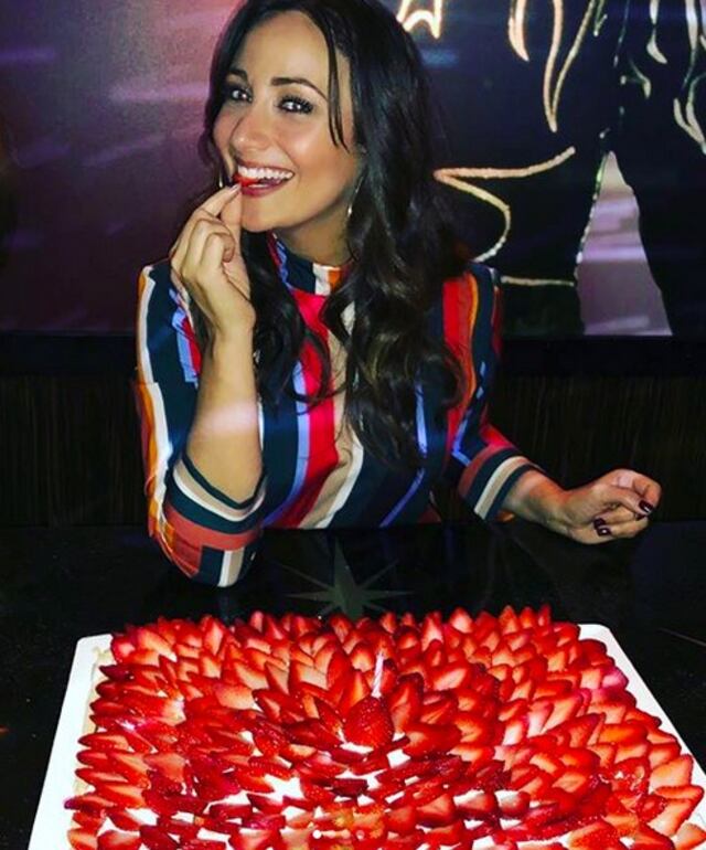 Karla Monroig celebra junto a sus amigos su cumpleaños