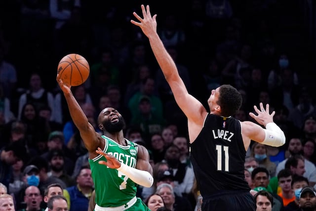 Celtics supera a Bucks y empata la serie de segunda ronda