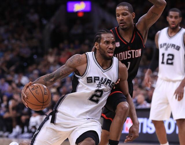 Kawhi Leonard en duda contra los Rockets