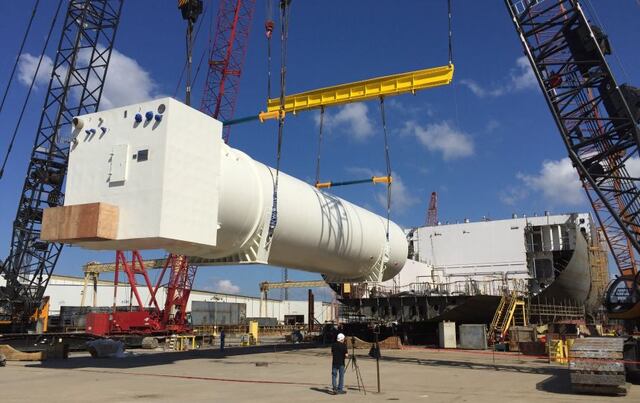 Instalan tanques GNL en primer barco ConRo de Crowley Maritime