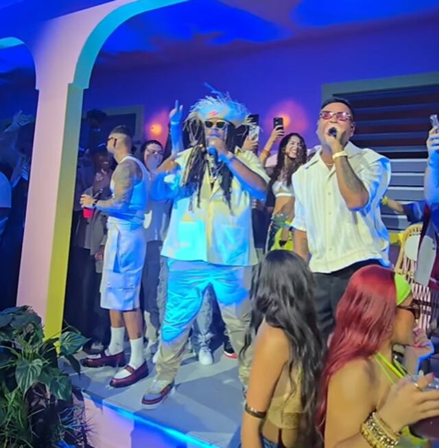 Zion & Lennox regresan como dúo para la residencia de Bad Bunny