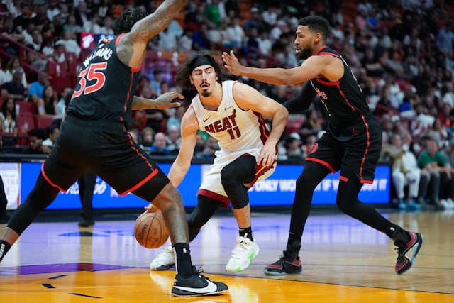 El Heat se pone a tono para la postemporada; vence 118-103 a los Raptors en cierre de ronda regular