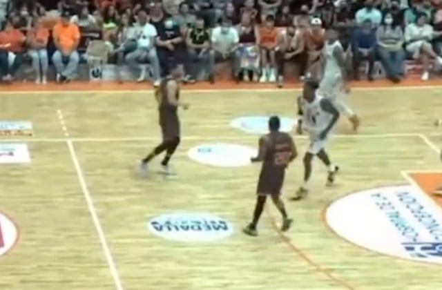 Atléticos de San Germán reaccionan a pelea ocurrida durante partido contra Cangrejeros