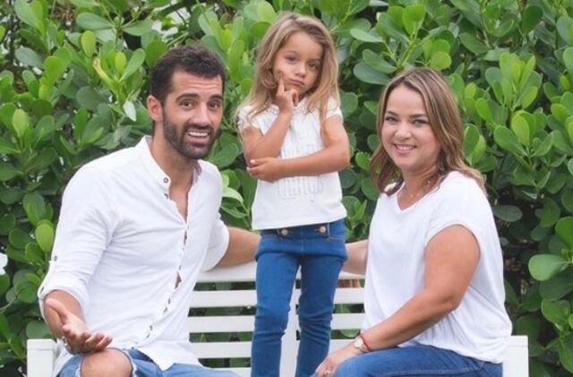 Alaïa reza para que Adamari se mejore: "Ella está llorando"