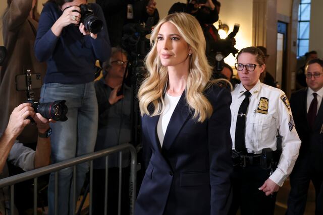 Ivanka Trump testifica en juicio por alegado fraude en la empresa familiar
