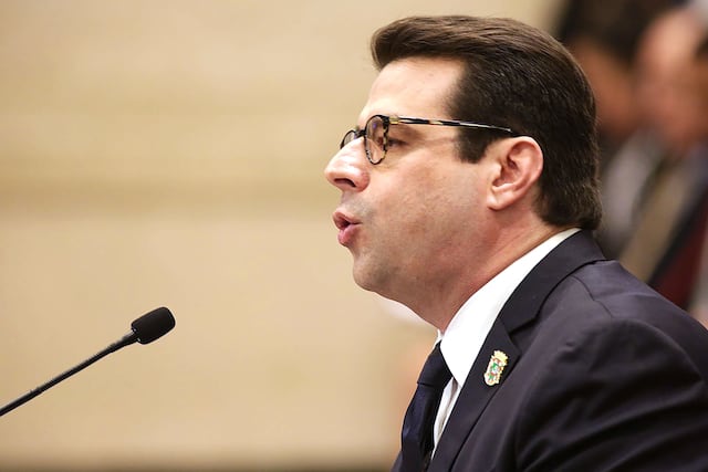 No existe documento sobre proceso de inhibición de Domenech en casos vinculados a Politank