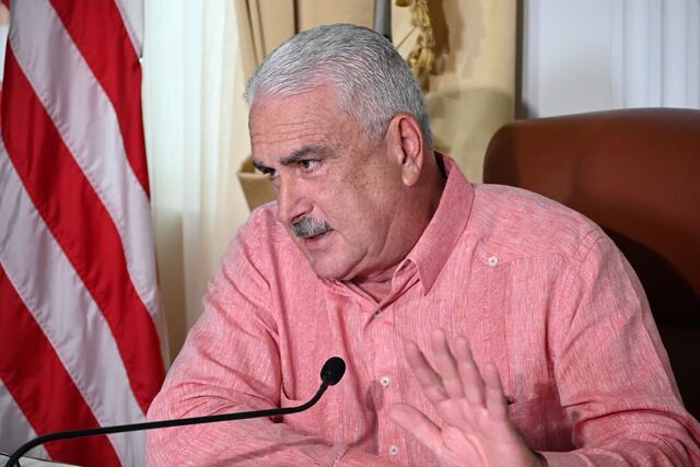 Thomas Rivera Schatz cuestiona estructura propuesta en reforma de permisos