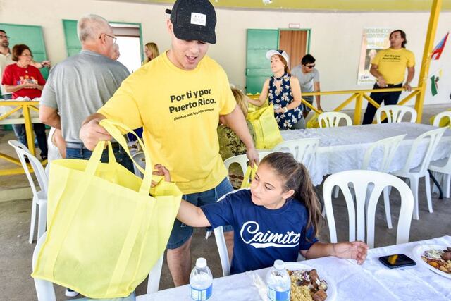 Sprint continúa labor comunitaria con iniciativa para damnificados por el huracán