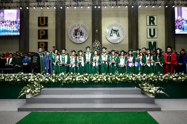 18 estudiantes del RUM se gradúan con promedio perfecto