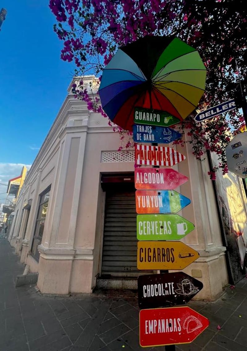 La calle se ha convertido en escenario de innumerables fotografías.  Foto | Lynet Santiago Túa