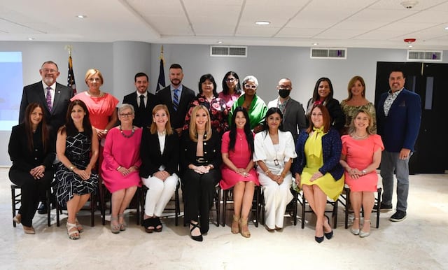 Reconocen a profesionales de la salud en el Día Internacional de Acción por la Salud de las Mujeres