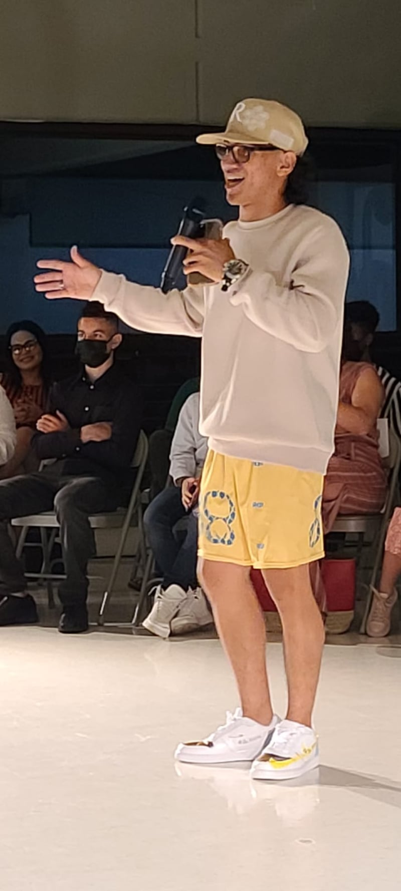 Julián Delgado, creador de la marca de ropa urbana RNDM.