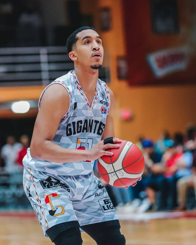 Tremont Waters se incorpora a los Gigantes de Carolina