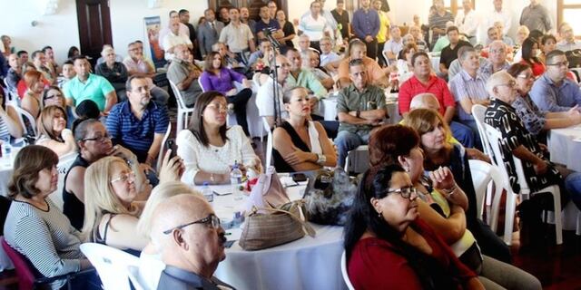 Inicia diálogo entre empleados y gerenciales de la AEP