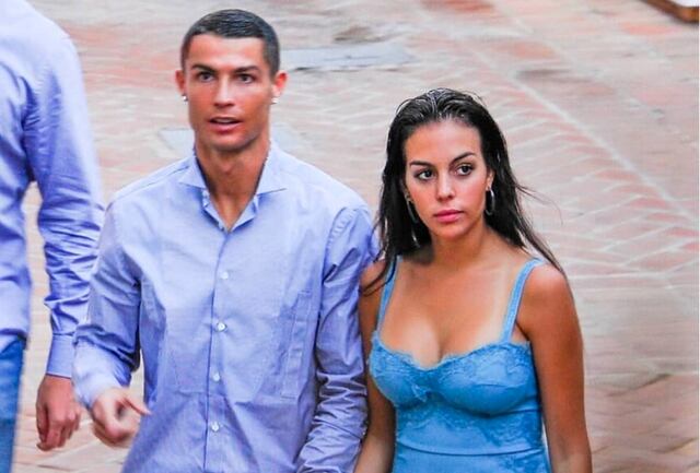 Georgina Rodríguez muestra sus curvas en atrevido chapuzón