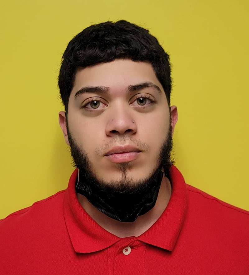 Yandel Santiago Gutiérrez, de 22 años