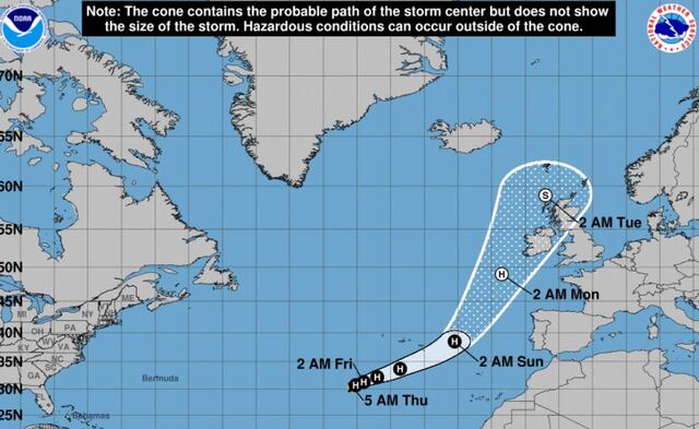 Ophelia continúa su camino a Europa
