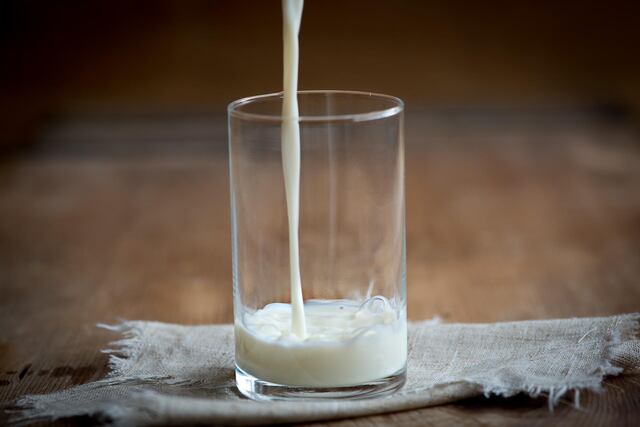 Los sorprendentes beneficios de tomar leche todos los días