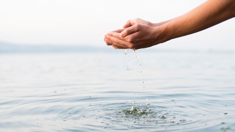 Rrgencia de tomar conciencia sobre el agua virtual.