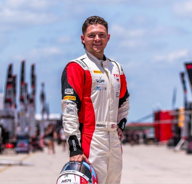 Histórico: Primer boricua clasifica a las 24 Horas de Nürburgring