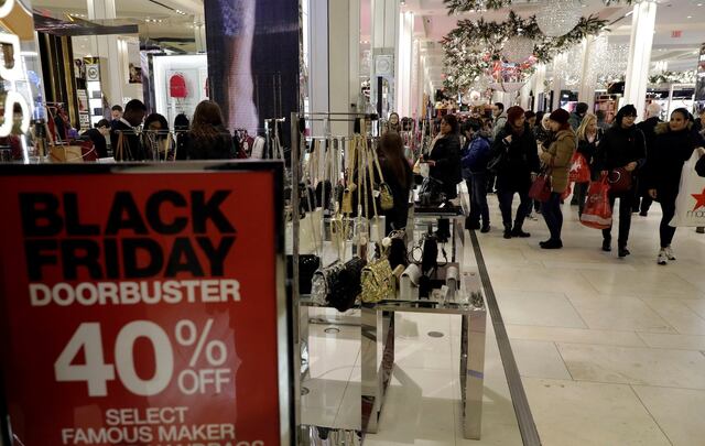 Falsa alarma obliga a desalojar en mall de Florida en Viernes Negro