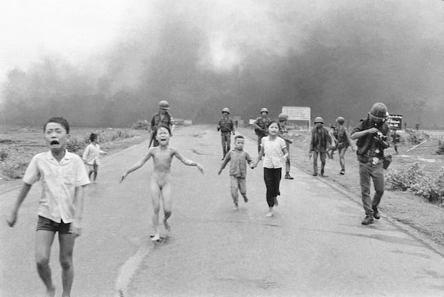 Un documental cuestiona autoría de famosa foto ‘niña del napalm’