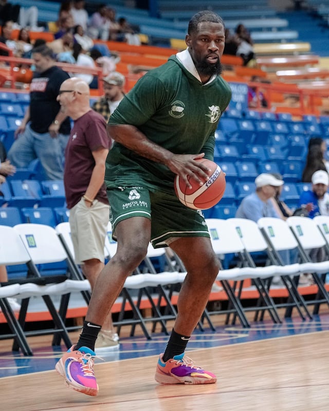 Chaundee Brown se une a los Gigantes de Carolina
