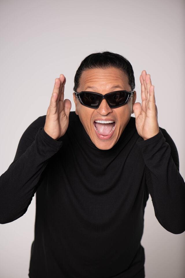 Molesta la madre de Elvis Crespo por chisme de “La Comay”