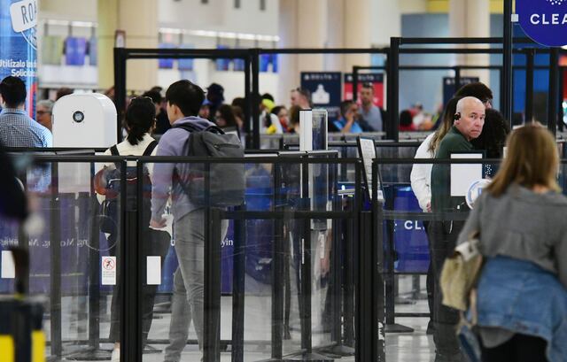 ¿A viajar esta temporada navideña? Estos son los consejos de TSA para evitar contratiempos