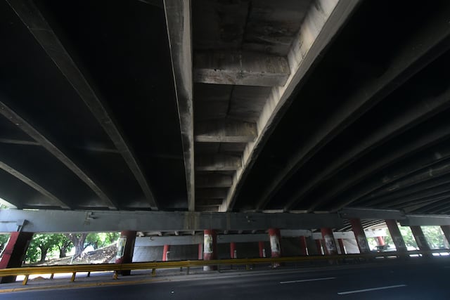 Trabajos de reemplazo en puente de la Roosevelt continuarán durante esta semana